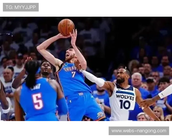 尼克斯三人赛前决定出战概率50%阵容不确定性成焦点 尼克斯三人赛前决定出战概率50%阵容不确定性成焦点