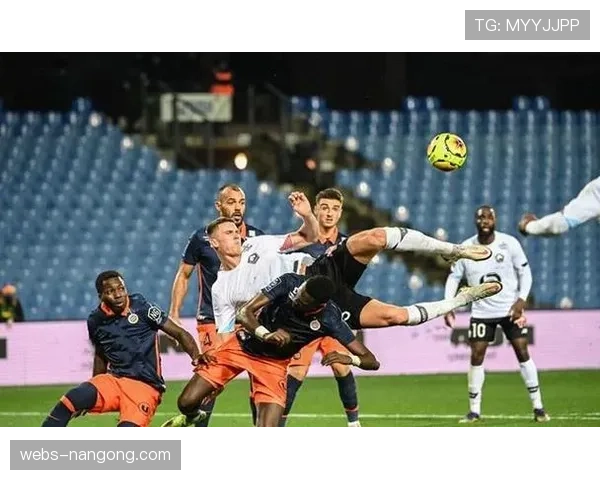 巴黎防线漏洞暴露,摩纳哥反击战术成争冠球队模板